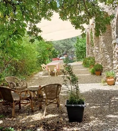 Casale *